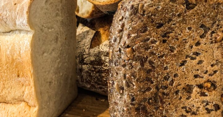 Pieczywo jasne czy ciemne – co wybrać?